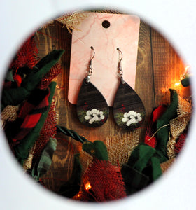 1.6 Inch Holly and Flowers Earrings