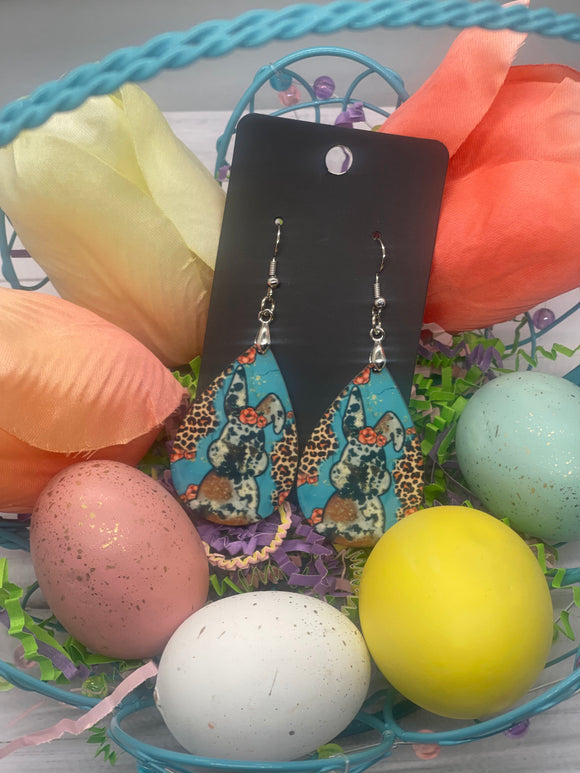 1.8 in Easter bunny earrings