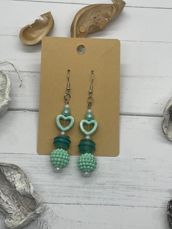 Turquoise heart beaded earrings