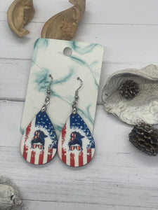 1.6 inch Flag with Woman Earrings