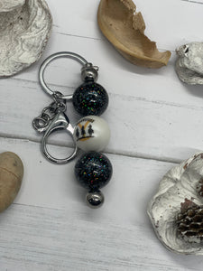 Black and Yellowstone beaded zipper pull